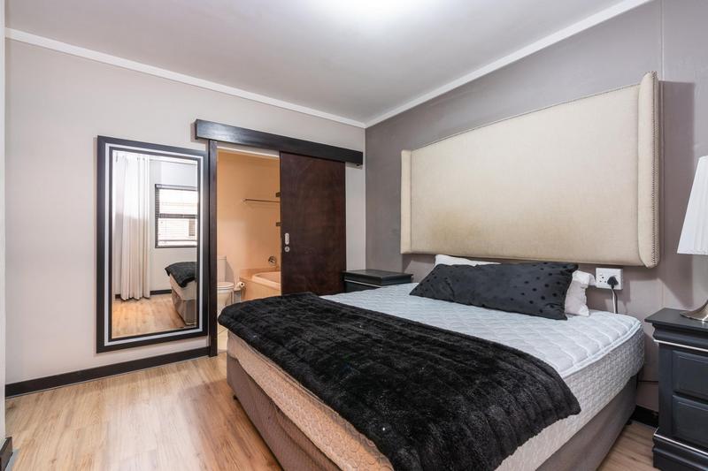 1 Bedroom Property for Sale in Cape Town City Centre Western Cape